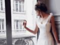 Détails : Dans son atelier parisien Olivier Portais crée votre robe de mariée